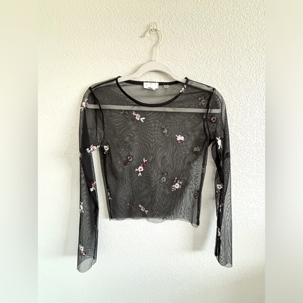 Ivy & Main floral mesh top